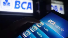 Saham BBCA Anjlok