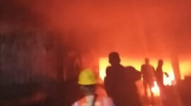 Gudang Besi di Jalan Soekarno Hatta Bandung Terbakar Hebat